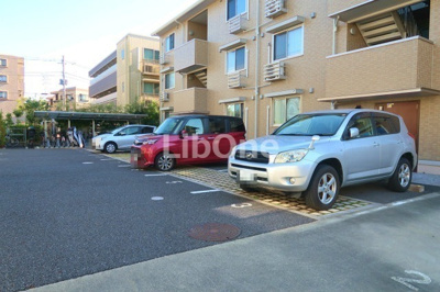 【駐車場】 | エーデルワイス