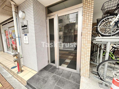 【エントランス】 | ドゥエリングASAHI