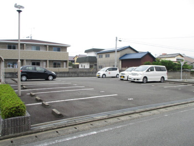 【駐車場】 | エスポワール御堂島 | 車をお持ちの方に嬉しい駐車場付きの物件です