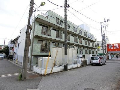 メゾンロートレックの外観