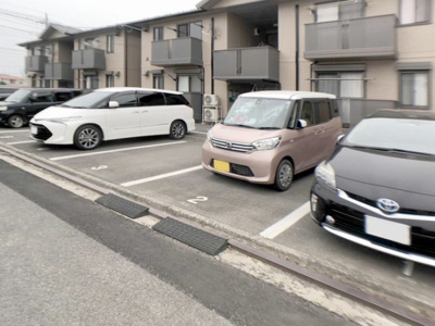 【駐車場】 | メゾンベールA
