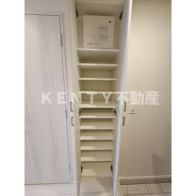 【収納】 | コンフォリア・リヴ西蒲田 | 小物を収納するのに便利です