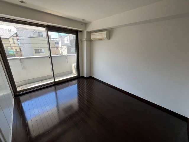 アルユータ六甲道の居間・リビング