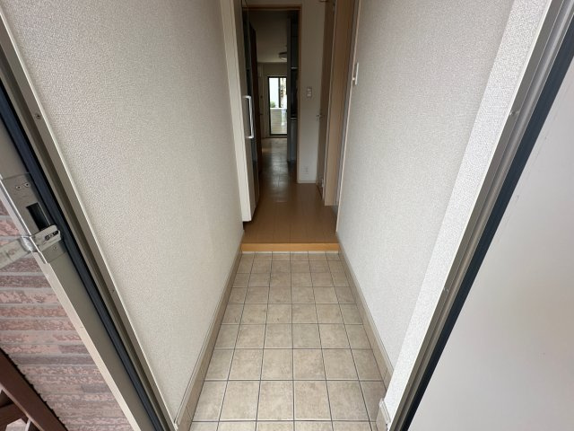 ワイズプランドールの玄関