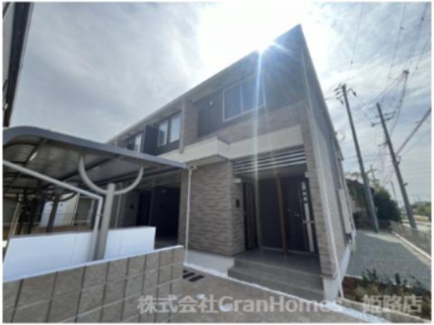 グランデフォルトーネＢの外観