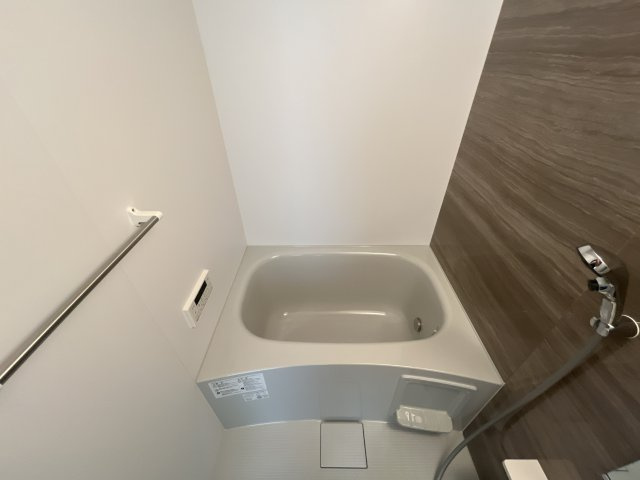 グランデフォルトーネＢの浴室