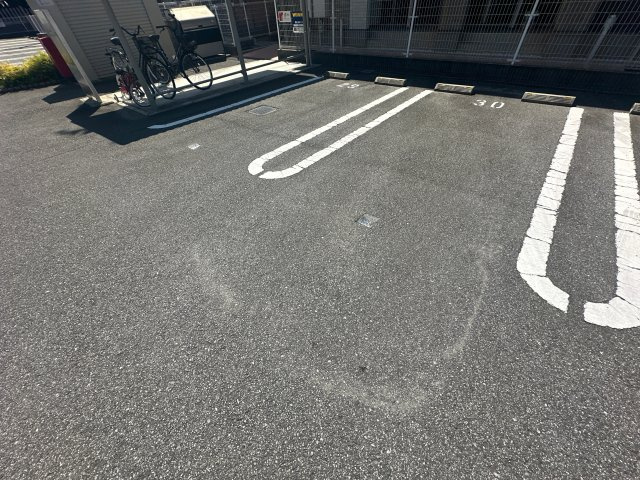 エスペランサ香寺Ⅱの駐車場
