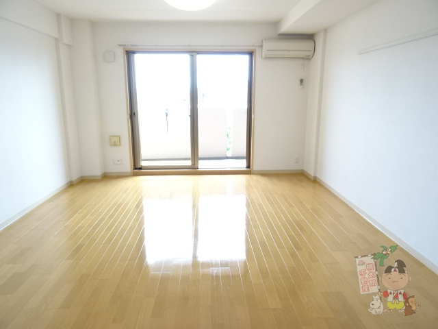 ネクステージ中井の居間・リビング