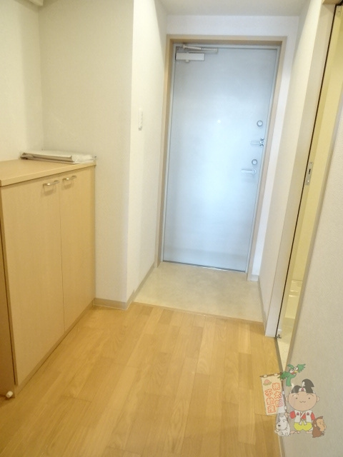 ネクステージ中井の玄関