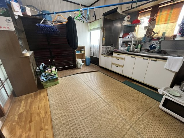 日奈久下西町戸建のキッチン