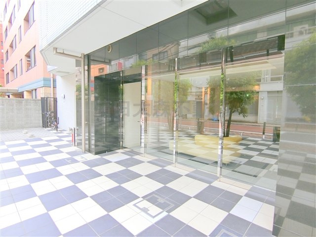 コンフォリア西蒲田の外観
