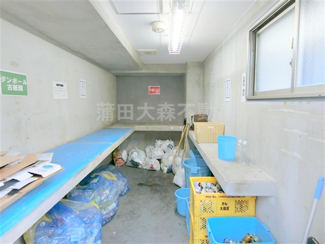コンフォリア西蒲田のその他共用部分|曜日時間関係なくゴミ出し可能なゴミ捨て場！