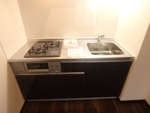 ラージヒル長瀬WESTのキッチン