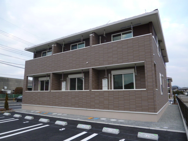 エスポワール総社Ａの外観
