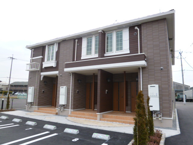 エスポワール総社Ａの外観