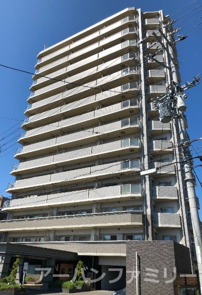 エスリード野洲の外観