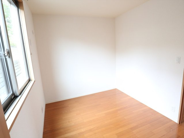 シャーメゾンサランBの洋室|洋室4.6帖