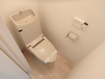 【トイレ】 | クレスト | 落ち着いたトイレです