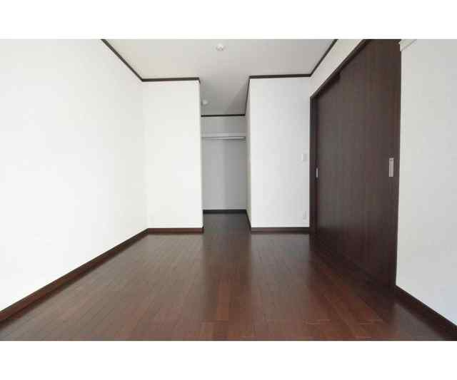 Lanai House 393 Noahの洋室