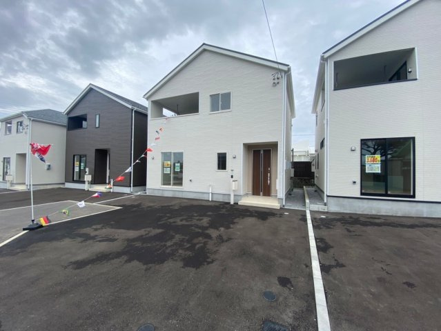 沖縄市知花　第４　4号棟の外観
