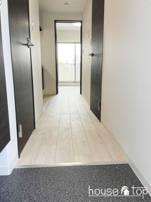 【玄関】 | リュミエール道意 | リュミエール道意