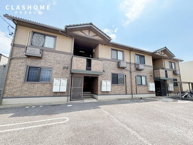 シャトレーヌA棟の外観