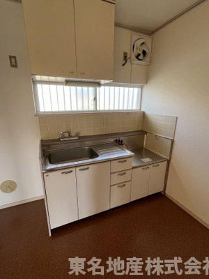 【キッチン】 | エステートピア赤松 | きれいなキッチンです