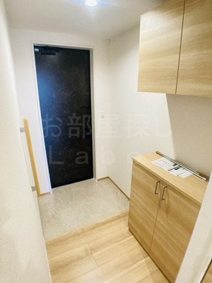 【玄関】 | Ｌｉｅｎ栄町