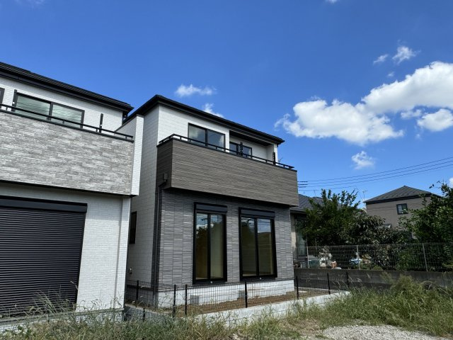 松戸市栄町８丁目新築戸建【旭町小学校：9分】の外観|D号棟・完成済み内覧可能です！