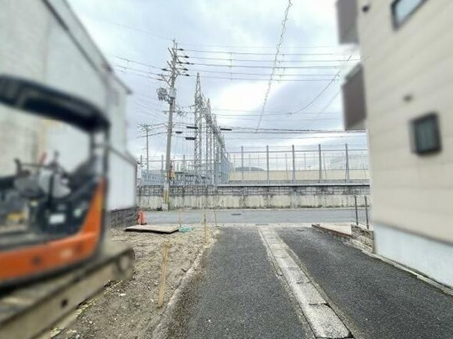 【前面道路含む現地写真】 | 山科区大宅関生町　売地（建築条件付き）