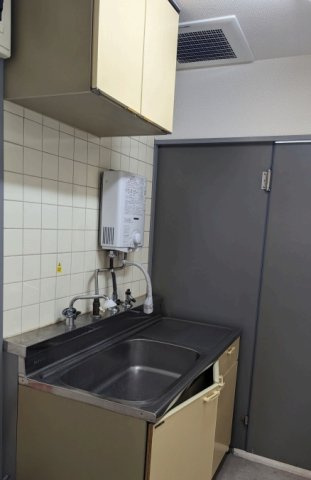 赤坂池田ビルのキッチン