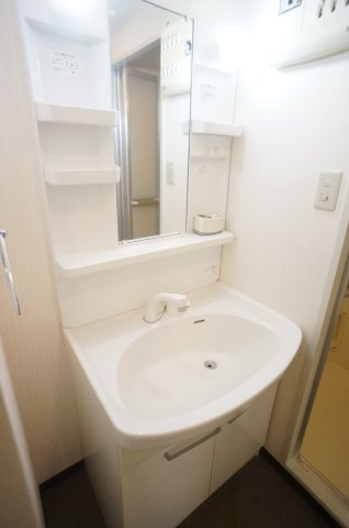 ゼフィール宝塚の洗面所