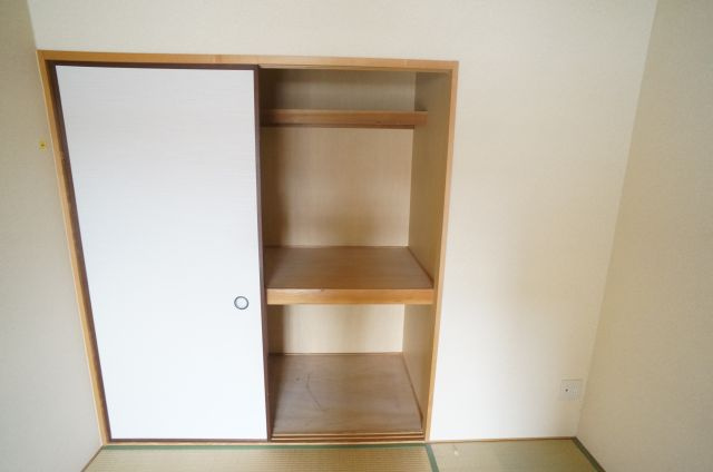 ゼフィール宝塚の収納