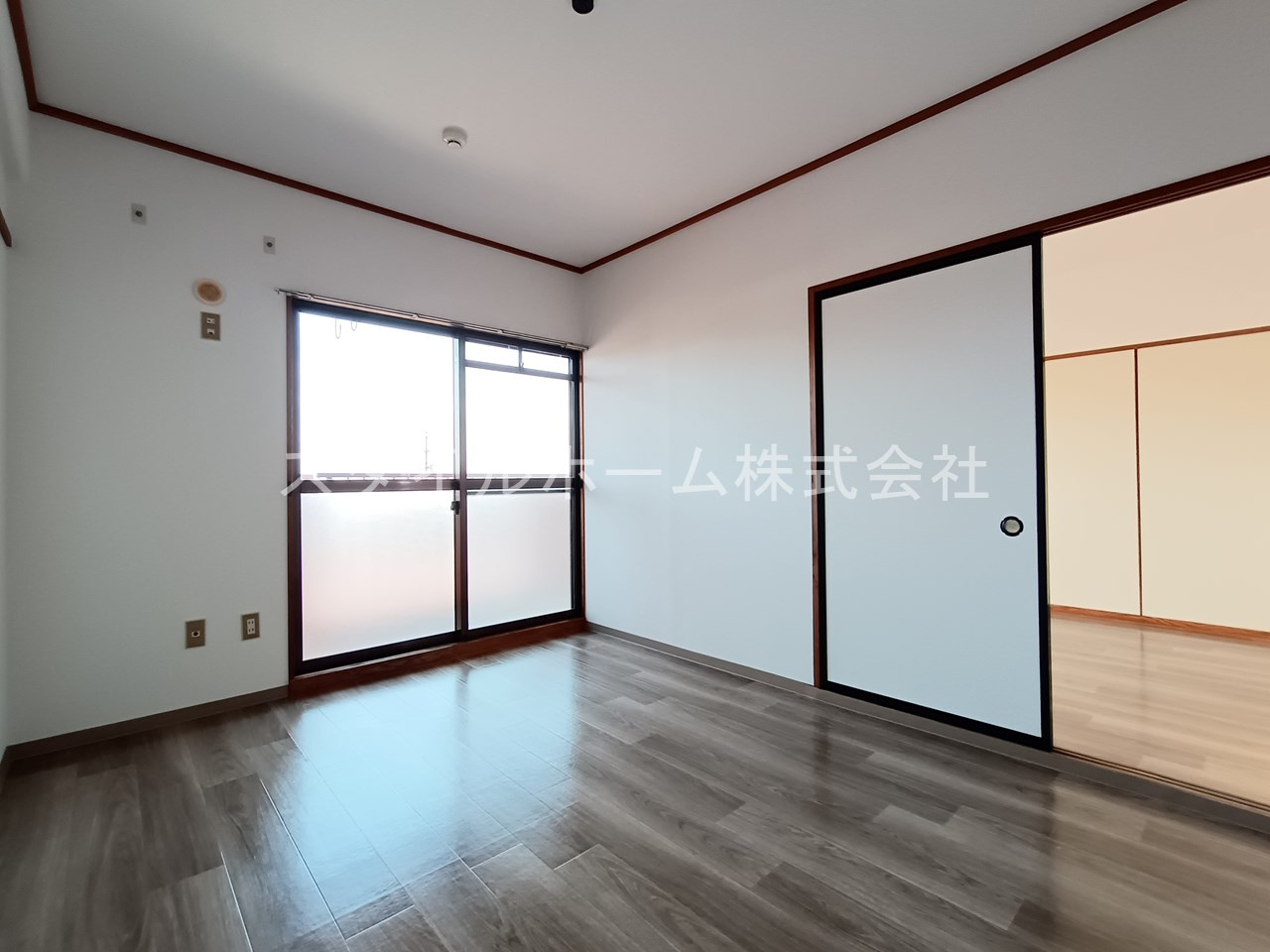 メゾンエスペランスの居間・リビング