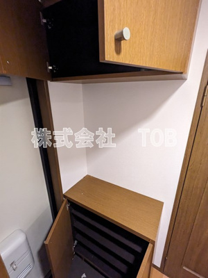 【設備】 | コーボック国領 | シューズボックス②※クリーニング中の撮影※