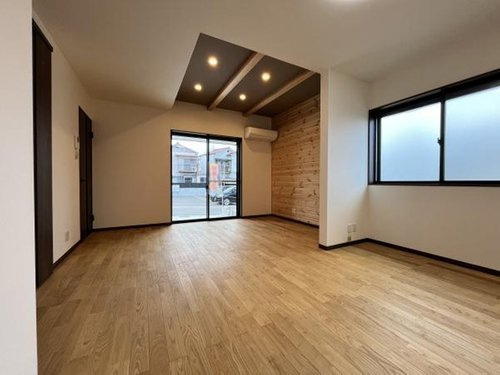 久我本町の居間・リビング