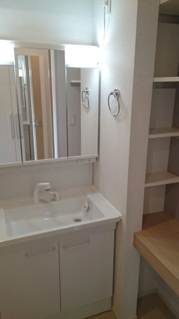 ボヌールＦ　　刈谷市近郊の賃貸ならクラスホーム刈谷の洗面所