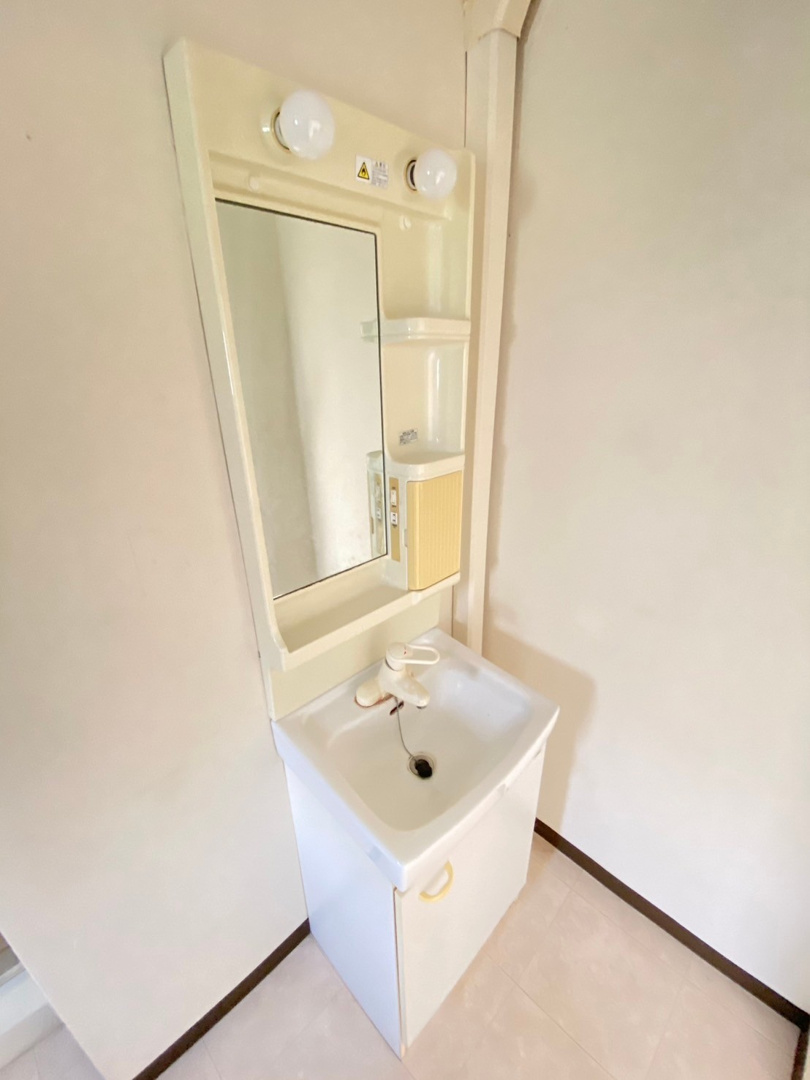 【独立洗面台】