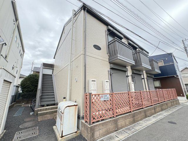 ポラリスの外観