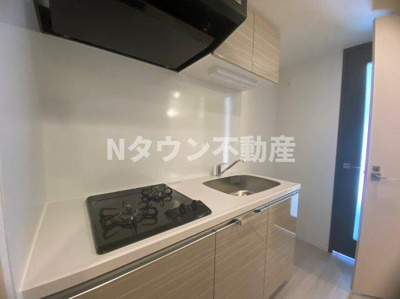 【キッチン】 | ディアレイシャス名古屋ステーション | コンパクトなキッチンで掃除もラクラク