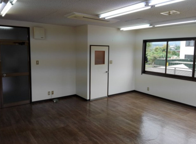 大津市真野４丁目の事務所の内装