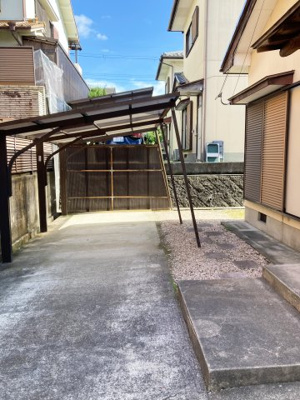 【駐車場】 | 向陽台５丁目貸家