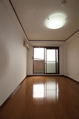 【居間・リビング】 | サンシード一番館