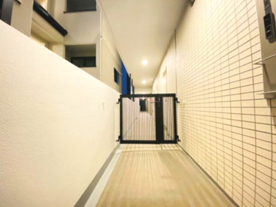 【その他共用部分】 | セルアージュ横浜フィエルテ | 玄関ポーチ