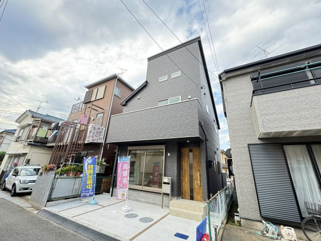 松戸市高塚新田新築戸建の外観|完成済み内覧可能です！