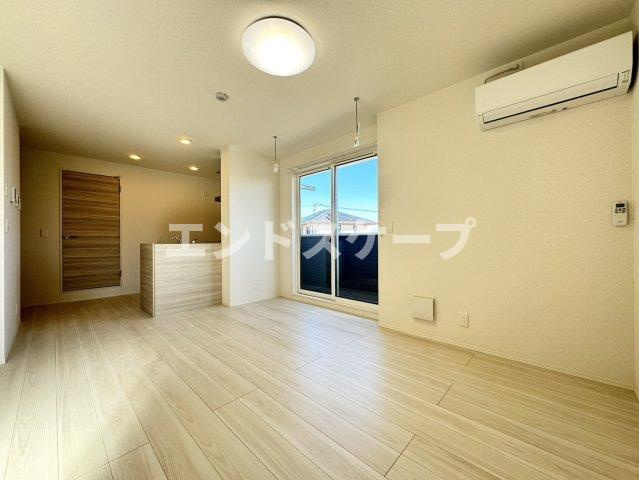 D-ROOM三河町の居間・リビング|高崎、前橋、伊勢崎エリアのお部屋探しはエンドスケープまで！お客様の理想お聞かせ下さい♪