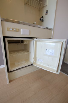 【設備】 | ユニコーン82’西野 | ミニ冷蔵庫