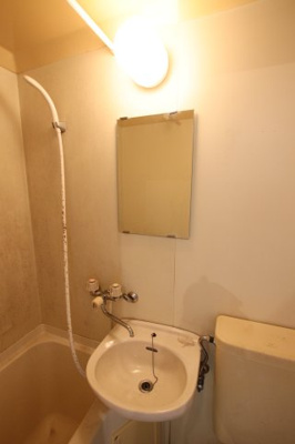 【洗面所】 | ユニコーン82’西野