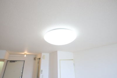 【設備】 | ユニコーン82’西野 | 照明