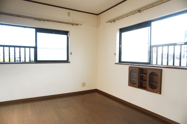 中古戸建　四條畷市中野本町（平成7年築）の洋室